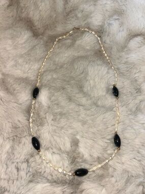 VIntage freshwater pearls, black onyx and 14k gold necklace